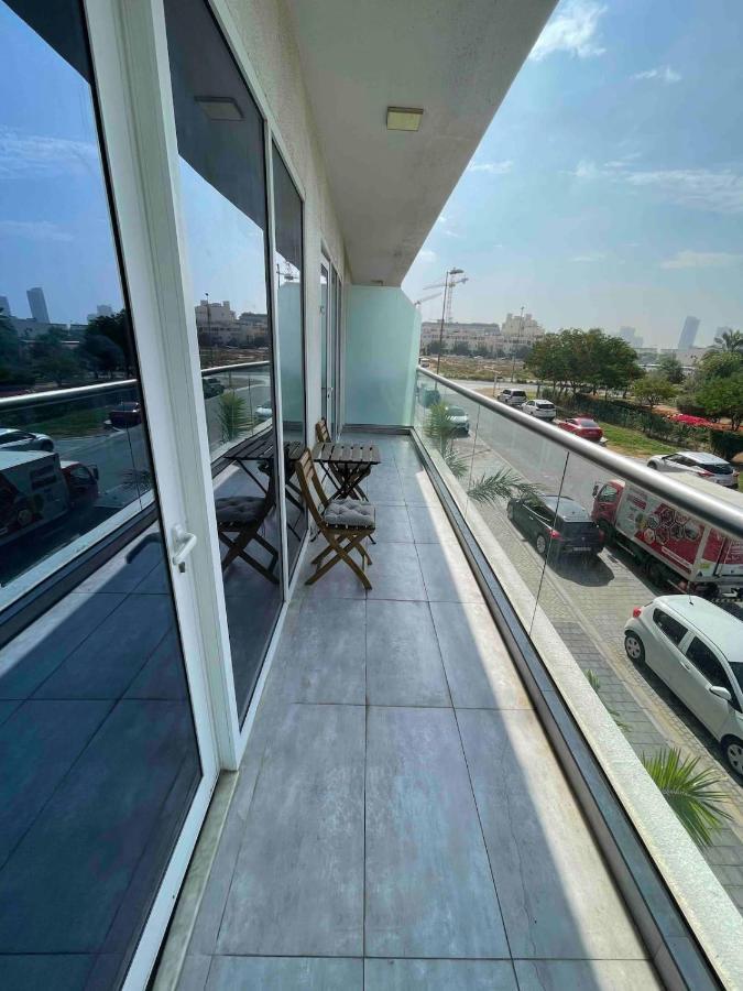 Ferienwohnung Amazing Park View! Jvc /New 1Br Dubai Exterior foto