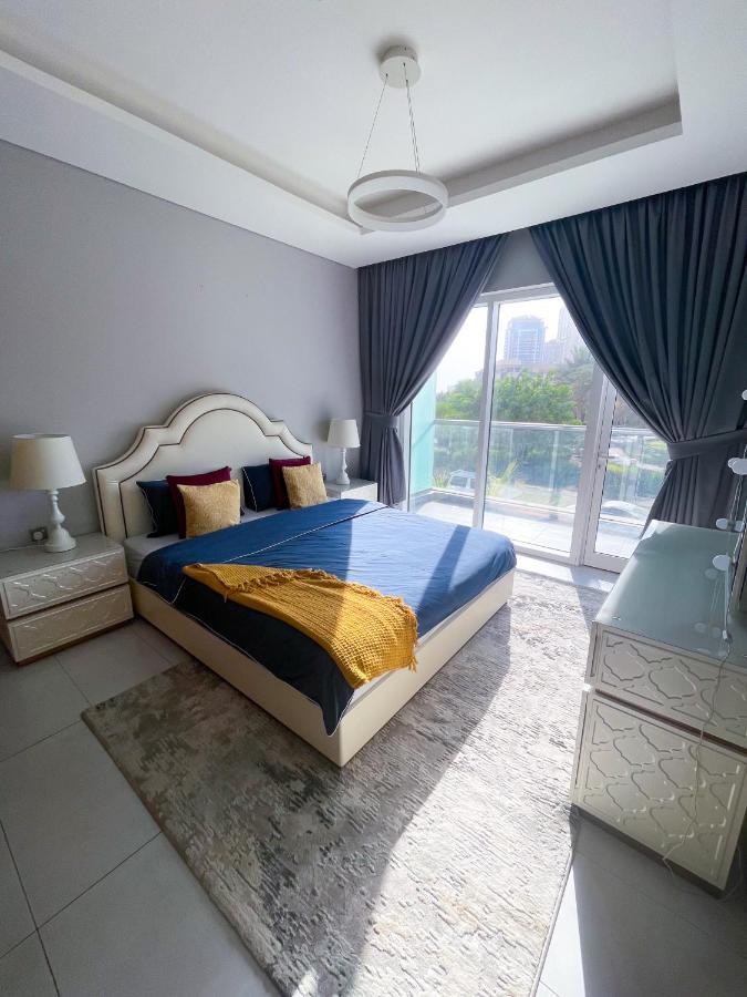 Ferienwohnung Amazing Park View! Jvc /New 1Br Dubai Exterior foto